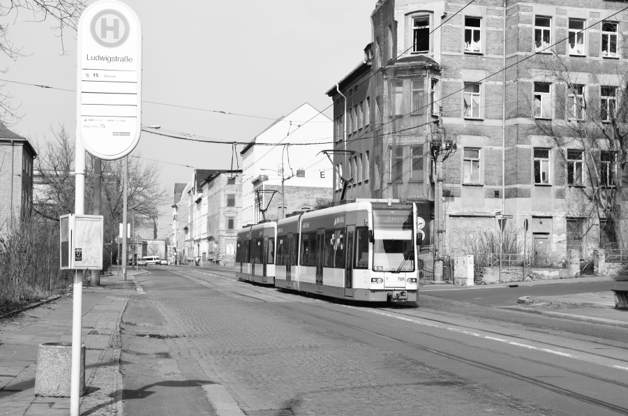Der Böllberger Weg Nord war vor dem Umbau in einem schlechten Zustand.